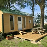 Koogcamp * Thalingburen
