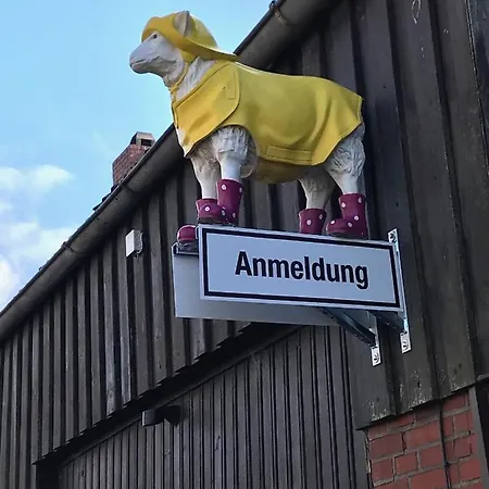 Achtern Diek Apartment *