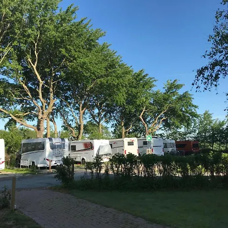 Apartment Koogcamp Thalingburen