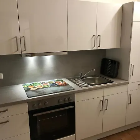 Apartment Achtern Diek Thalingburen